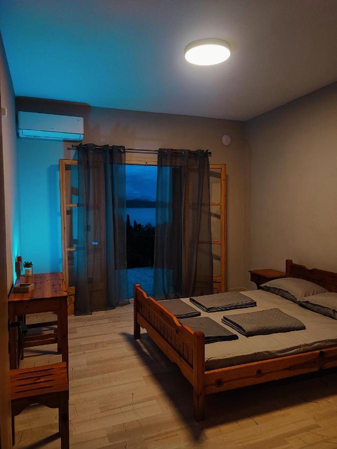 Kaminaki Seaview Apartments Katavolos Luaran gambar
